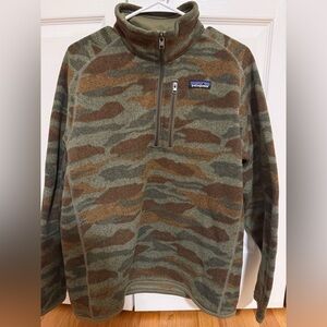 Patagonia Olive and Brown Fleece Pullover